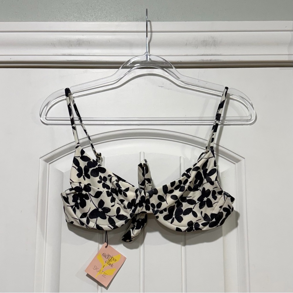 Skatie Kate top